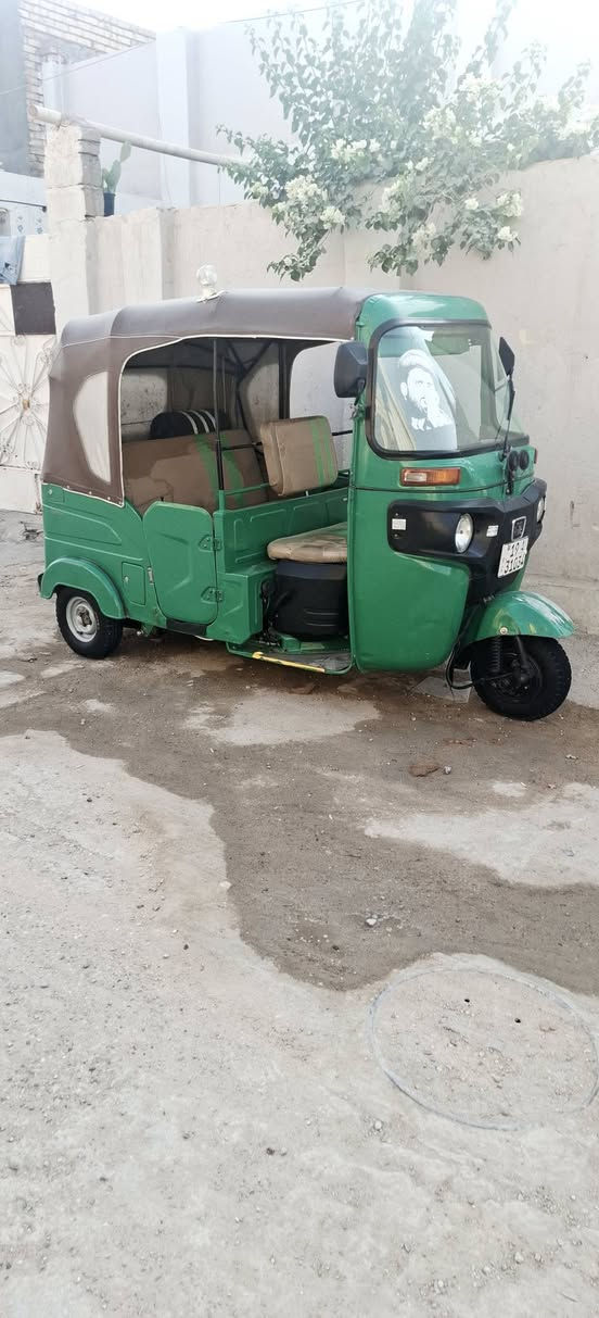 تكتك للبيع موديل 22 شهر 8 رقم وسنويه رقمه كربلاء بسمي مداور ثاني يوم كفاله التكتك السعر خاص للاستفسار الاتصال عالرقم***********
