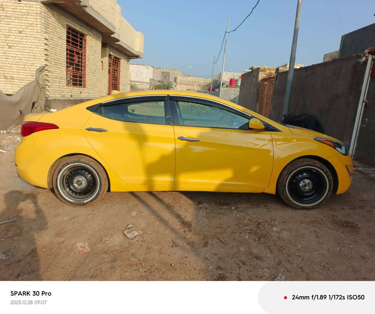 النتره ٢٠١٣ أمريكي تجي تكلب وتقتنع 

#السعر  ١٠٠    وبيه مجال 

سياره جاهزه ومتخسر عليه كلشي 
تخم تاير
باتري جديد
حداديه جديده
شاديله منضمه غاز جديده اصراف ماكو 
مكينه ١٨٠٠ 
رقم كربلاء بسمنه 
مداور ثاني يوم 
خط قادسيه مهناويه 
خط وبحث جديد ومصفره
غرفه حلوه ارضيه مفروشه
نتفق عليه تسوي سونار 
مكان الدوانيه قضاء المهناويه

رقم  ***********
