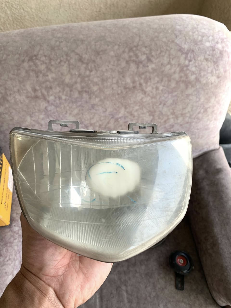 غراض أدراس
بغداد كمسارة
***********
