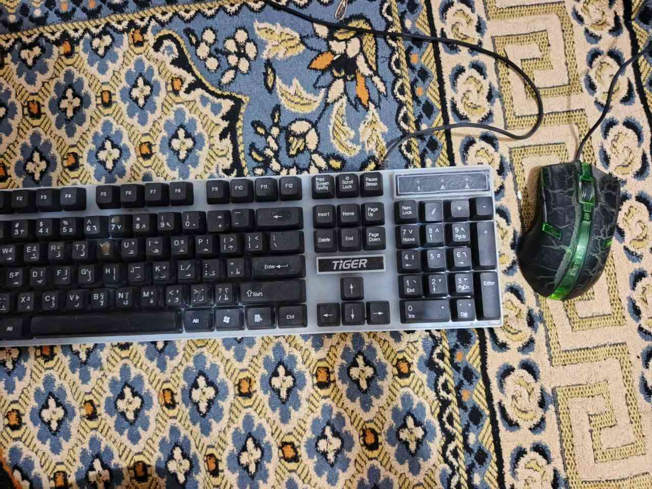 السلام عليكم
ديسكتوب للبيع
المواصفات:
- Intel Core i5 (3rd Gen)
- كرت الشاشة: GT 730 (VRAM 4GB)
- الرام: 8GB
تحتوي على هاردين:

- SSD سعة 125GB
- HDD سعة 500GB

السعر: 95 ألف دينار وياها ماوس وكيبورد 
وبيها مجال للشراي.


**إذا كنت صاحب هذا الإعلان وتريد حذفه لأي سبب، رجاءا أرسل رسالة إلى الدعم الفني**