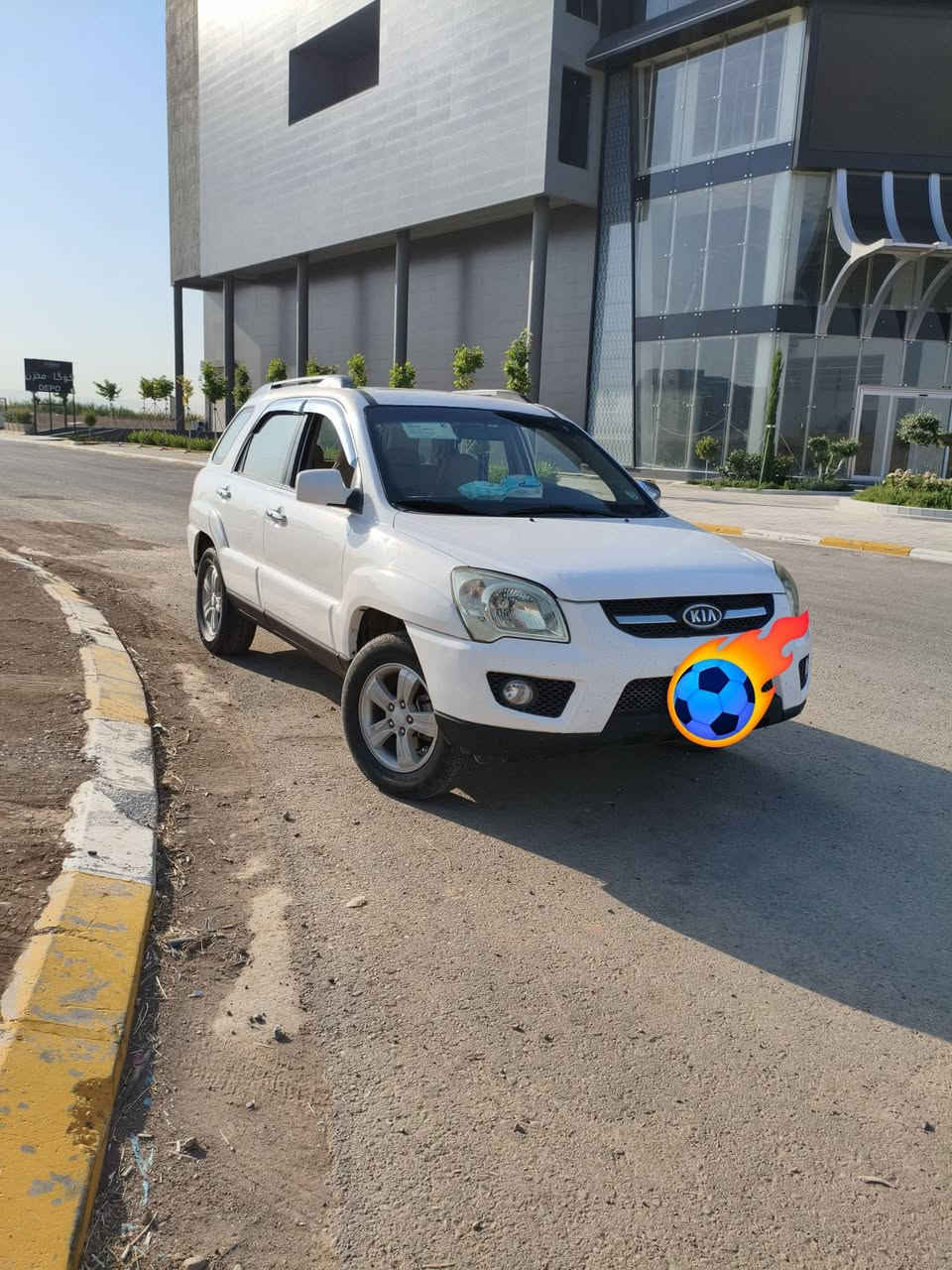 السلام عليكم 
سبورتج ٢٠٠٩
رقم أربيل الجديد سيارة جاهزة وكاملة ما بيها أي نقص .
تبريد ثلج صدر كير محرك كفالة السيارة مكفولة من الصبغ والبارد.
السعر ١٢٥ وبيها مجال حك الجية 
مكانها ديالى بعقوبة 
***********
