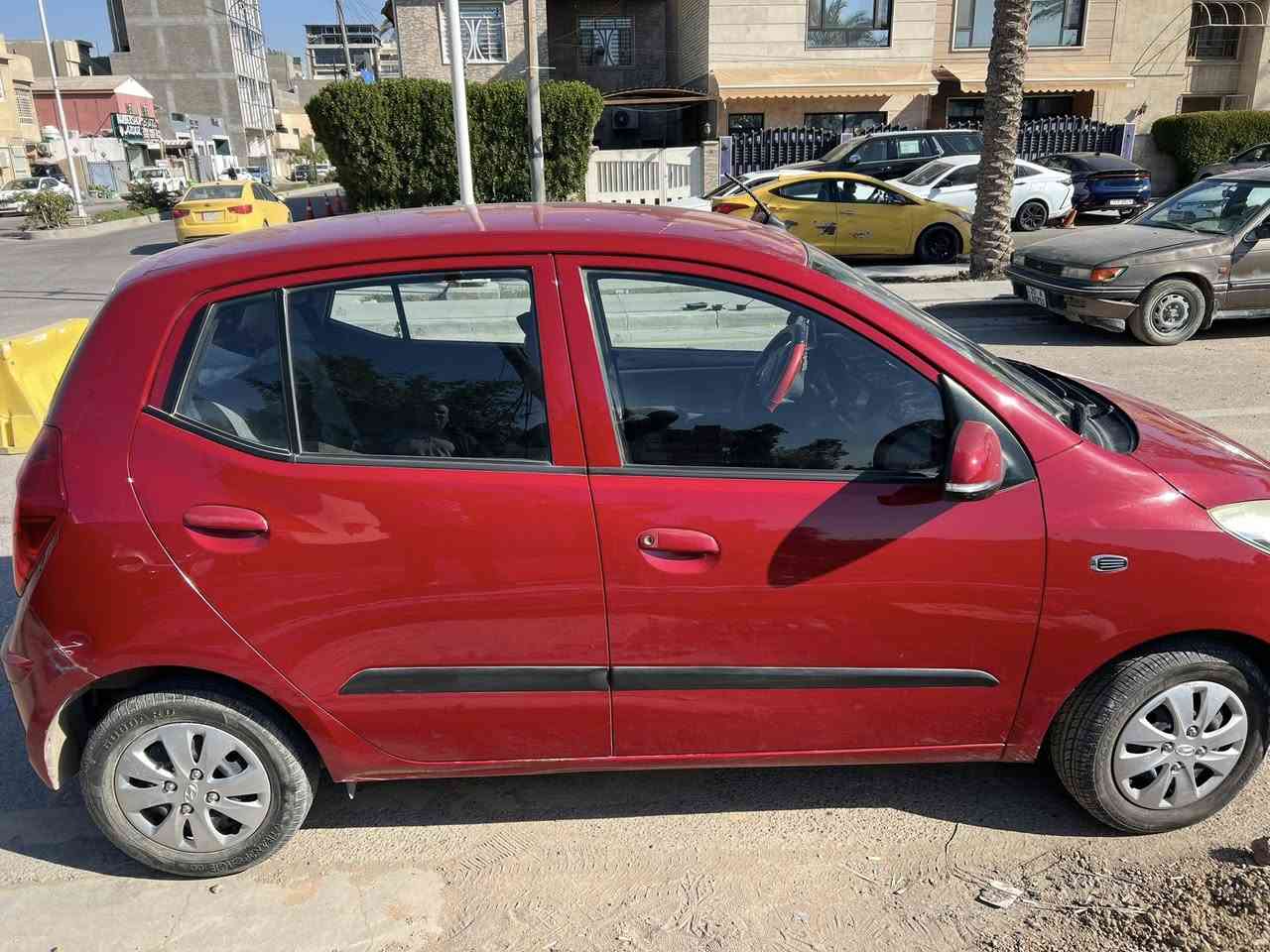 هونداي i10مكفوله باسمنا موديل 2015 مراوس او البيع السعر 85 رقم الهاتف ***********
