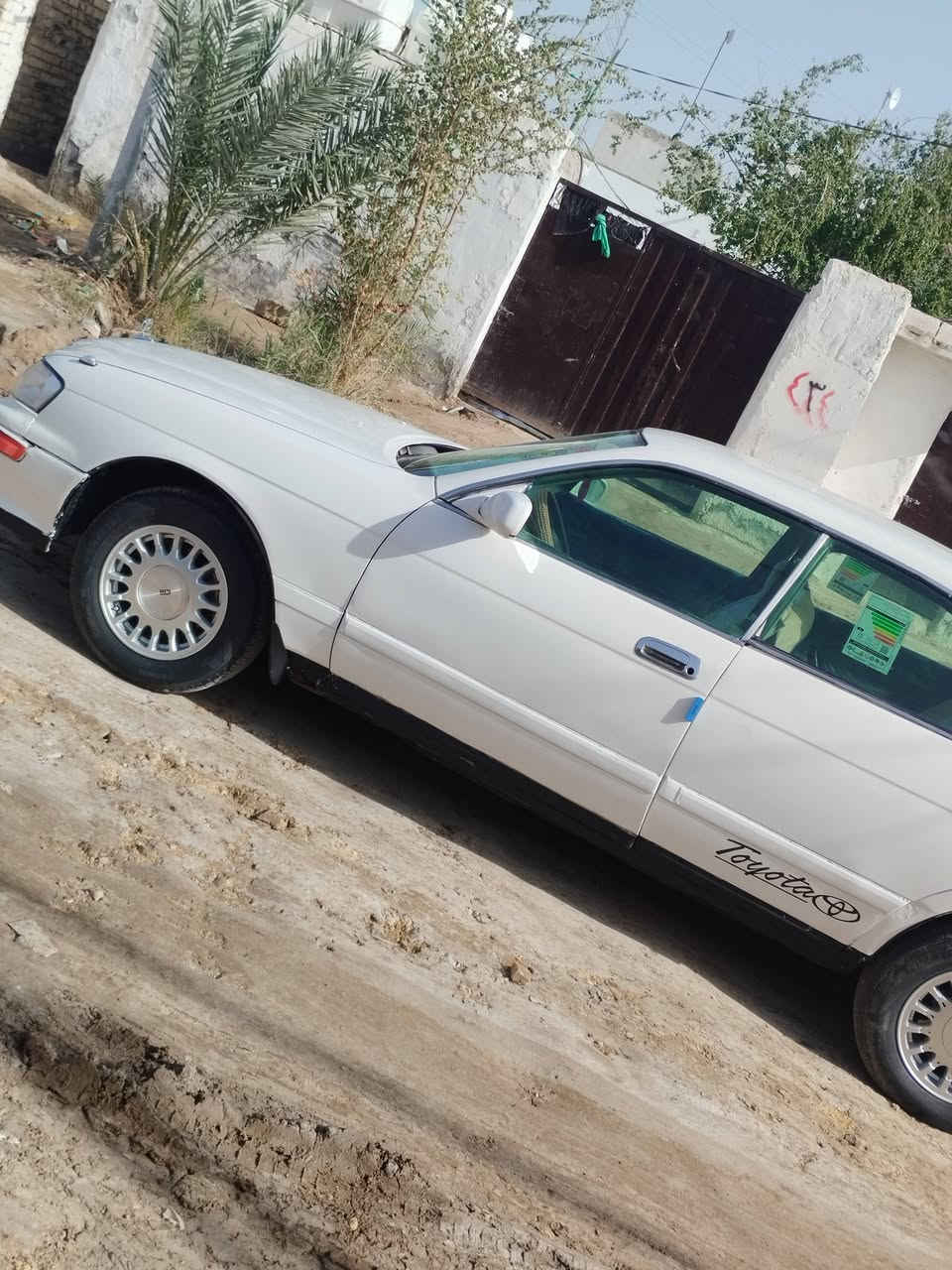 سلام عليكم بطه للبيع موديل 94 مكفولة من الكص ونقل الجثه ولئصوليات كير ومحرك ثنين ونص جدد سنويه 27 تبريد شغال سياره جديده العنوان الديوانية قضا الحمزه الشرقي سعر 45وبيها مجال لشراي
 استفسار أكثر تصل مامتواجد عل فيس 

***********
