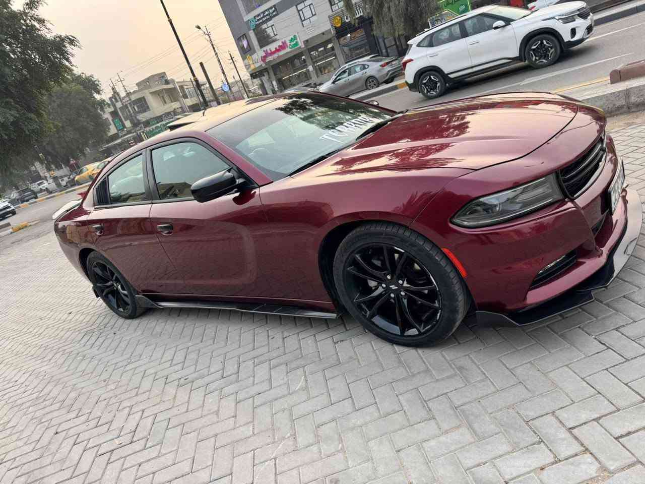ياللله تحيه طيبه السلام عليكم ورحمة 
دوج جارجر 2020 SXt بلاص 
فول مواصفات 
سونار مع صور 3 قطع صبغ 
عداد المسافه 80 ميل 
6 سلندر 
كشنات جلد 
بصمه تشغيل عن بعد 
بصمه ابواب 
شاشه كامره 
تحكم ستيرن 
كرسي كهرباء 
كشنات جلد 
تبريد أمامي خلفي 
ويل كب جبير 
لد خلفي 
تحديد مسار 
توقف ذاتي 
مانع انزلاق 
كشنات تدفئه 
رادارات 
لحيه عليها 
كلش نظيفة مال جناي 
كامله مال نقص شي 
رقم اربيل شرط تحويل مباشرة 
السعر 190 ورقه وبيها مجال بسيط بلاش 
اي استفسار
*********** احمد 
مكان بغداد كاظميه 
مكان بغداد كاظميه
