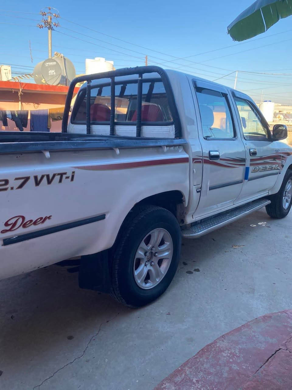 بيكاب دير موديل ٢٠١٢ 
٢ طقعه صبغ بي داخلي  
رقم سنوي جديد هتا ٢٠٣٠ 
گئر مكينه بشه رت 
تحويل بشه رت 
سعر ٦٥ و مجال 
عنوان :- سيميل 
***********-*********** سميل, دهوك
