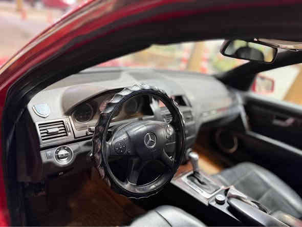 السلام عليكم مارسيدس بسعر اكسنت موديل ٢٠١١ محدث ٢٠١٤ فول مواصفات ٦ سلندر وارد امريكا 
ضرر فقط دعاميه ولايت من امريكا 
محرك كير مكفول صدر جديد 
مرشوشة كلير كله جمالية بدون ضرر بسبب الجراد 
سيارة جاهزة 
والسعر ١١٥ ورقه 
***********
*********** بغداد
