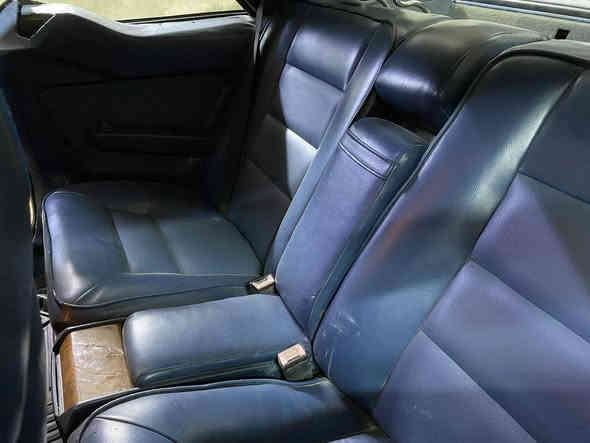 اسلام عليكم مارسدس دب كوبي حلوة كهربايات كلهة شغالة كشنات جلد جام اربع كهرباء مكينة جديدة بلادي 300 شلعة قوية  رقم جديد هزة جديدة بسمي صدر جديد تخم تأير جديد فتحة سقف دبل فيت بم جدد قواعد دبلات جدد اريل كهرباء تبريد شغال فقط غاز مصبوغة عام السعر 60 وبيهة مجال وتدلل هاتف *********** غير متواجد على نت
