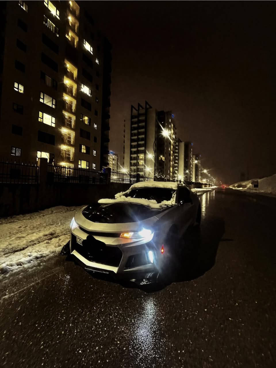 سلا م عليكم 
كمارو ٢٠١٦  ٦سلندر (خليجي)
رقم سليمانية تحويل وكالة بشرط
٤ قطع صبوخ بدون دواخل بدون شاصي 
١٢٧٠٠٠كم ماشية 
كير و محرك مامفتوح و اكسل بشرط
فلنجات برمبو  شاشة كبيرة و ليد
٣ مود قيدك بريك بصمة
تايرات جديد ويل س س  سنوية باسمي كلشي جديد 
سعر ١٠٩ بيها مجال 
***********
