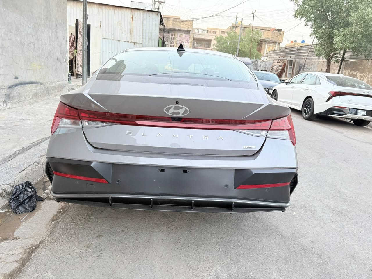 سلام عليكم النتره هايبرد مديل 2024 حادث بس بنيد مدل اصلي مال تفصيخ سياره بدون شاصي بدون ايرباك ماشيه 23 الف فول مواصفات صور الحادث موجوده بل منشور مكان سياره بغداد مرقم بغداد ***********

