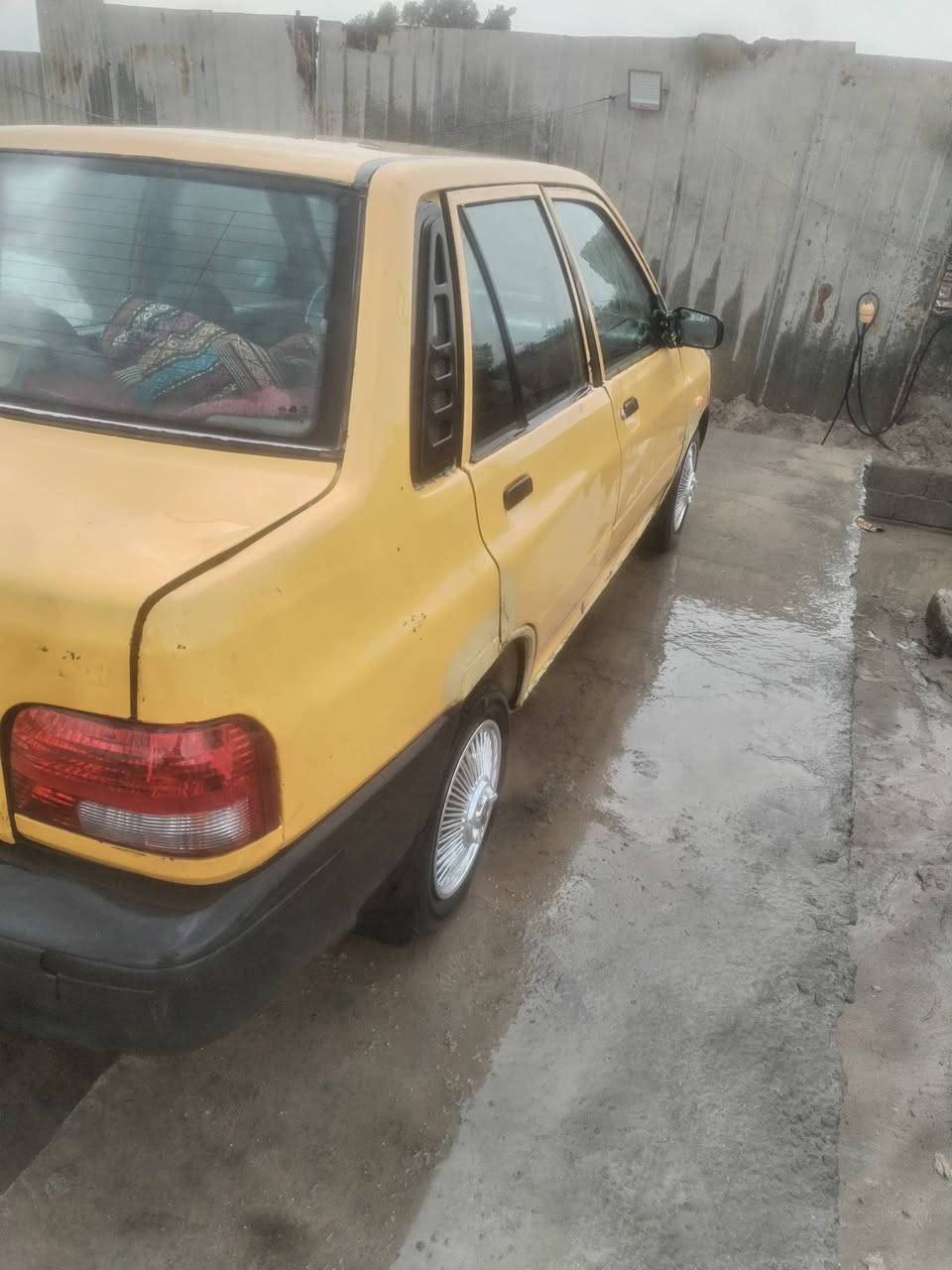 سلام عليكم سايبه مديل 2011 مكفوله كفاله عامه كير ومحرك وحداديه رقم انكليزي نهايته ٣٠ السعر 20 وبيها مجال  مكان السياره نجف مكلف بل نشر الرقم ***********
