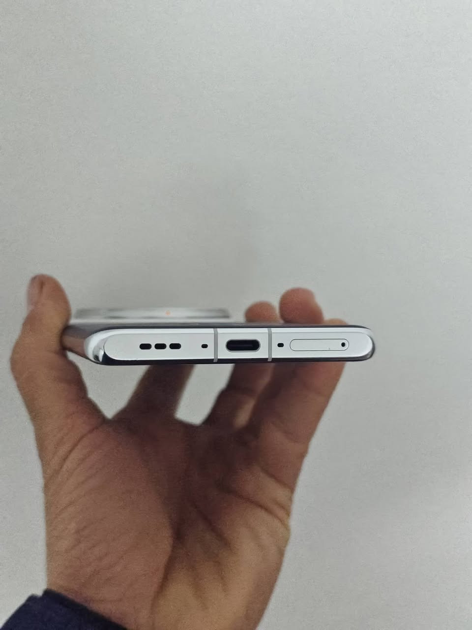 Oppo find X7 ultra 
 رام12
ذاكرة 256
نضافه98
بطاريه%100
بدون ملعقات
سحر680الف بي مجال 
توصيل موجود
