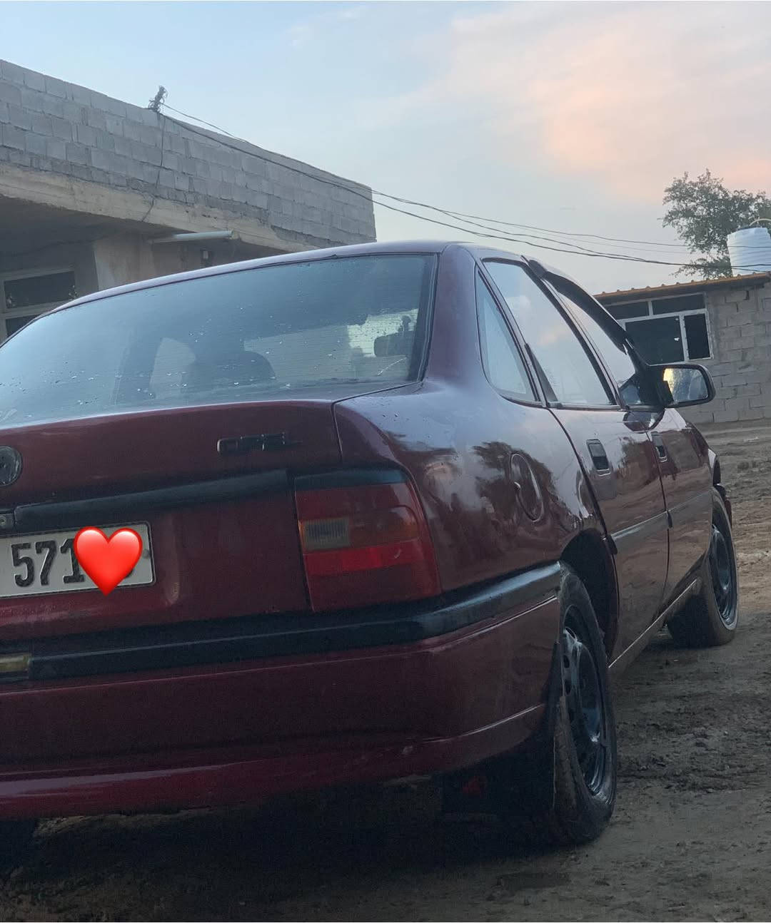 سلام عليكم سياره اوبل فكترا مديل1993 السعر 33 ورقه وبيها مجال بسيط
للبيع تفاصيل على هاذ الرقم شراي يتصل ***********
  
***********
