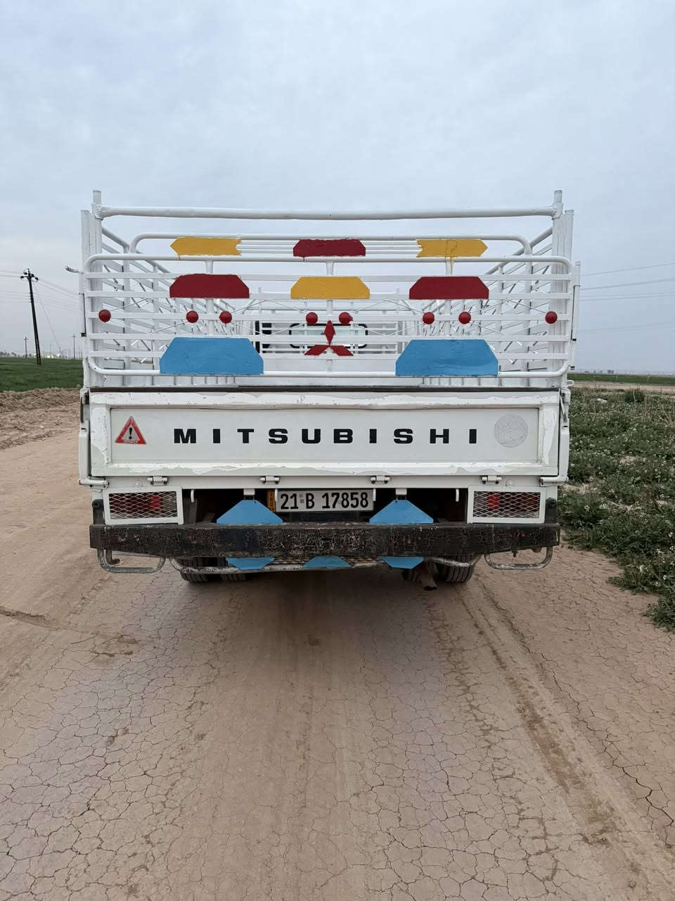 ‏سلام عليكم كنتر للبيع موديل 2014 ￼ كفالة عامة السعر  210 رقم الموبايل  *********** ***********￼
