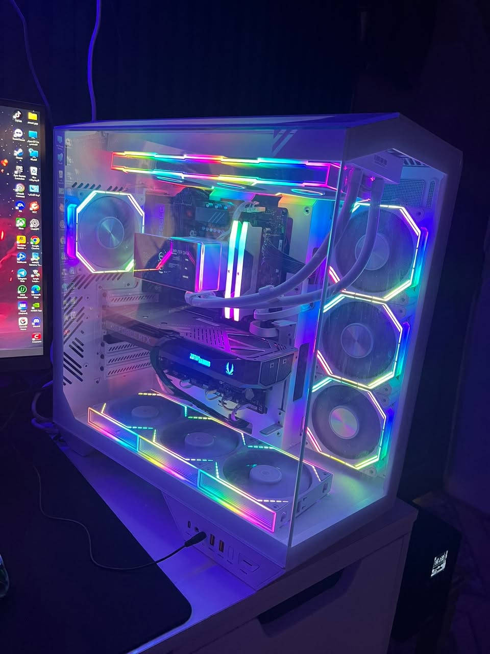 سلام عليكم فقط الكيس بعده بل وصل مال ضمان عارضه ٣ ملاين ونص ***********بي وتساب

CPU: Intel Core i5-14600K
Motherboard: Gigabyte Z790 Eagle AX WiFi
RAM: Corsair Vengeance RGB 32GB DDR5 6000MHz
GPU: Zotac RTX 5070 Solid 12GB
Storage: 2 × WD Green NVMe Gen4 500GB ( 1TB)
PSU: Thermalright 850W Gold
Cooler: Pro Flow 360 (  360mm)
Case: DarkFlash DY470
