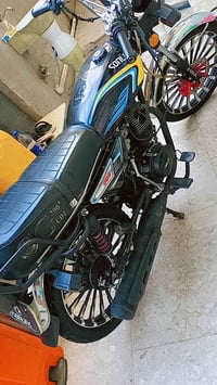 للبيع 2024 سعر 750مكفوله اوراق موجوده رقم 07746959613