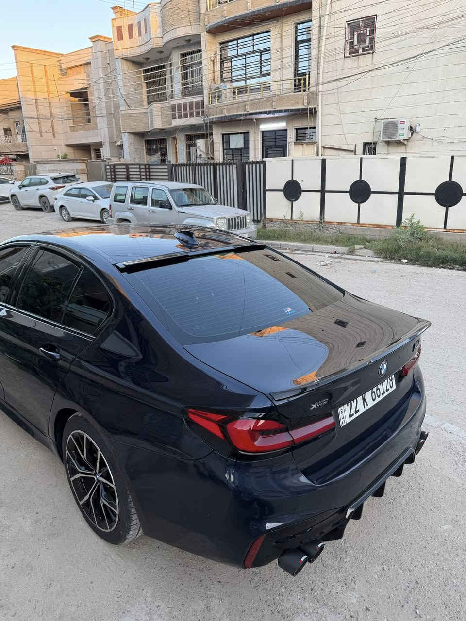 بشرط بسعر ال330 سياره جوه نعال اصغر واحد الي يعجبه وشراي يخابرني ويدلل سياره مناسبه وجديده 

السلام عليكم من رخصه الادمن المحترم 

Bmw 530i 2020 رقم اربيل باسمي تحويل او وكاله 
مواصفات / 
شاشه جبيره 
عدادات دجتل 
كشنات كهرباء + خزن ميموري 
تدفئه كشنات 
ستيرن كهرباء 
ماشيه 61 الف 
رادار امامي + حساسات جانبيه فول للعين عدا داتا شو 
التعديل الي عسياره : 

باج تضليل بسنويه 80‎%‎
بدي كت M5 كامل 
دعاميه اماميه + لايتات + شباك امامي + لحيه M5 
دعاميه خلفيه + بك لايت خلفي + دفيوزر + حلوك صالنصه M5 كله الغراض اصليه 
عليها شفقه خلفيه + جنح خلفي وعلامات m5 
ستيرن كامل M5 
سياره كامله للاخير صفر مسج بدون نقص برغي واحد حتى دهن جديد مبدل + تخم دسكات جديده + تخم تايرات جديده 

الحادث / داخله كلين تاتيل صور حادث موجوده 
صار ليها دعج بدون دواخل جاملغ امامبي وباب لون مبدلات يعني وكاله مو صبغ
صبغ فقط جاملغ خلفي وباب خلفيه 

مكاني بغداد البنوك او حي العدل 
***********

