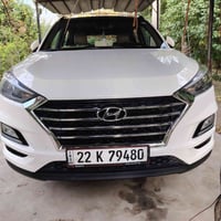 توكسون موديل2020 خليجي ماشية 90 السيارة مكفوله السيارة فووول الاخير رق...