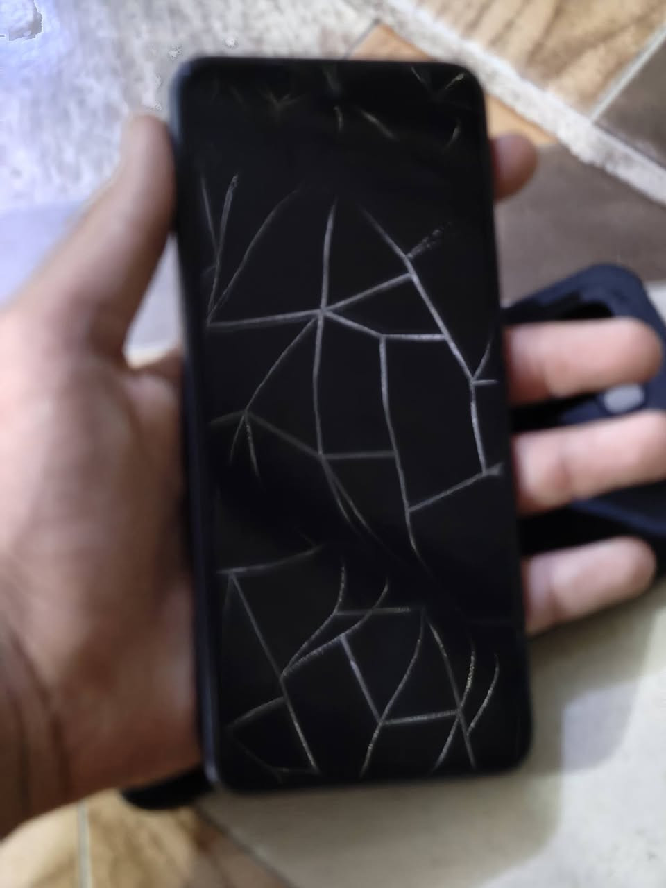 سلام عليكم شباب عندي هاد ال انفنكس للبيع جهاز يخبل الله شاهد عليه اذكره 256 البطاريه 5000 60فريم بل ببجي نضيف معنه الكلمه الجهاز كلشي ما ويا المكان الحسينية مال راشديه متواجد واتساب مازنجر *********** السعر 200وبي مجال
