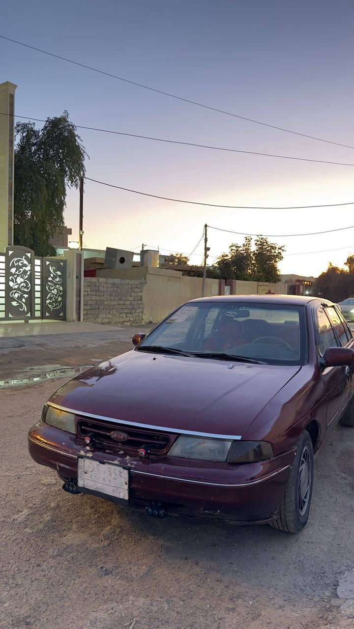 كيا سيفيا موديل 92 كير محرك  شرط محرك مفتوح مرغوب تبريد شغال بي عطل بسيط كهربائيات كلها شغاله جام كهرباء صدر جديد رقم بغداد مشروع وطني سنويه لل2027 تحويل مباشر سياره مال جناي السعر 31وبيها مجال بسيط عنواني تكريت رقم  ***********
