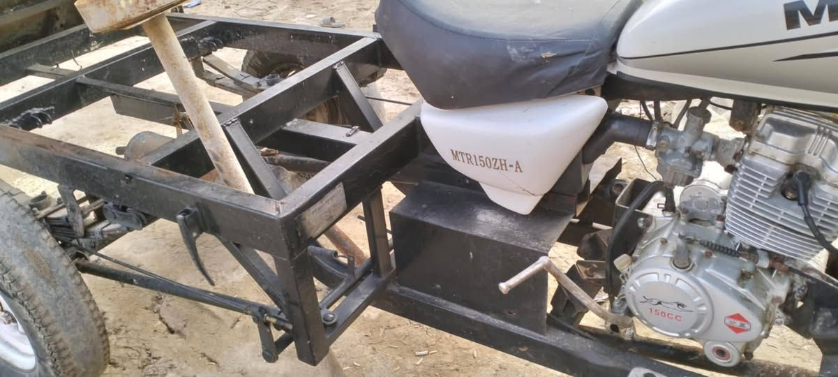 ستوته امتيار محرك جديد 24جيس بدي جيس زلق مابي شاصي طكه مابي ستوته حلوه ونضيفه دبلات توه شادهن جدد تايرات جدد رنك الكدام وتاير توه شاده بل جيس  ضفيره توه شاده ستوته خير من لله سعر 850وبيه مجال دوات المكان البصره القرنه شرش رقم الهاتف ***********
