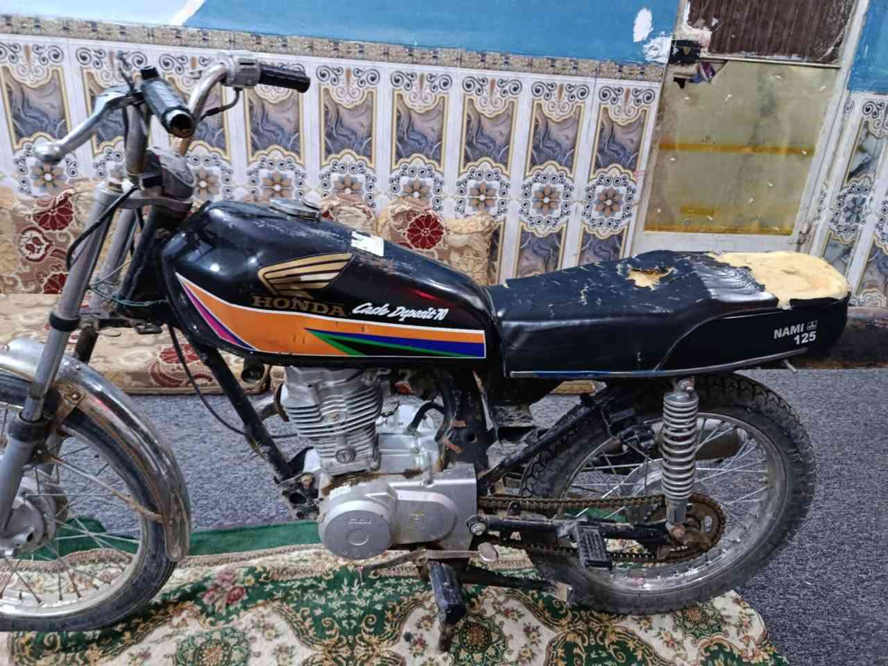 سلام عليكم دراجه للبيع  شاصي 2019اصلي بس اورق استنساخ
السعر ب 350


**إذا كنت صاحب هذا الإعلان وتريد حذفه لأي سبب، رجاءا أرسل رسالة إلى الدعم الفني**