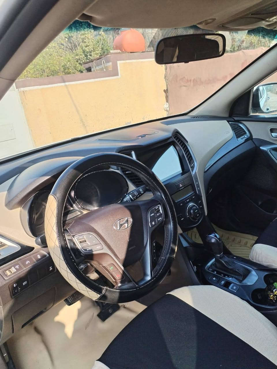 سنتافي موديل ١٣
خليجي فول مواصفات لمتد
فقط باب صبغ
٦ سلندر
تخم تاير جديد
حداديه جديد
مكينه وكير كله جديد
بنراما
بصمه
جلد
كشنات كهرباء
حساسات
شفتات
تحكمات جهتين
كامره دواره
شاشه جبيره
فول لاخير
مكان حله
السعر ١٦٣
شراي يتصل بدون خاص
***********
