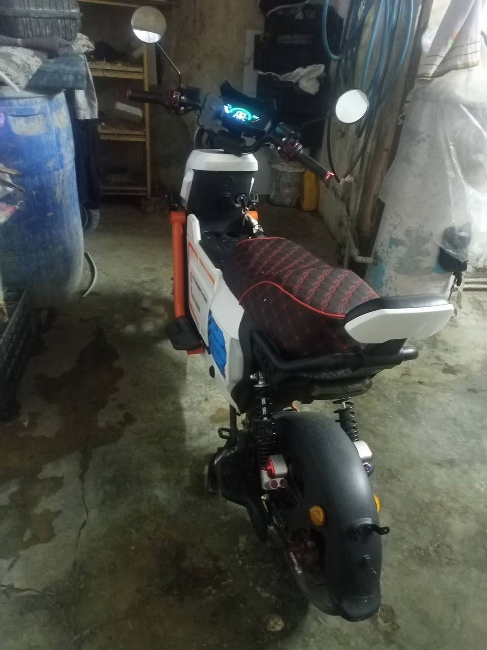 لبيع شحن جديد لوك كله شراط سعر 600 هدا رقمي ***********
