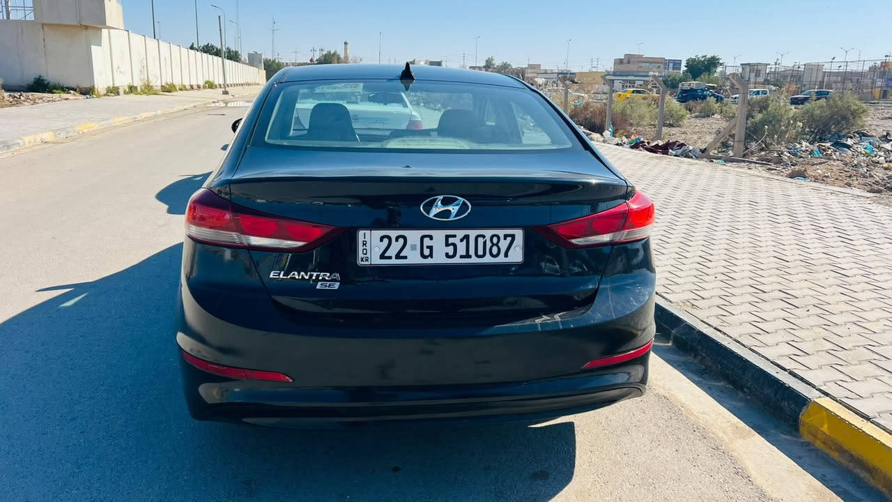 السلام عليكم عندي النترا البيع  موديل ٢٠١٨  سياره وارد امريكي. صور حادث مرفوقه  ويه صور. سياره بدون  لا لغد ولا شاصي. 
وكث مكفوله يعني. بيه ٥ قطع صبغ   سياره محرك كير صدر تبريد كله مكفول  بلاد  ومواصفات عاديه  سعر مطلوب. ١٠٣ ورقه بيه مجال بسيط  موجوده سياره بغداد الحريه.هاتف 
***********
