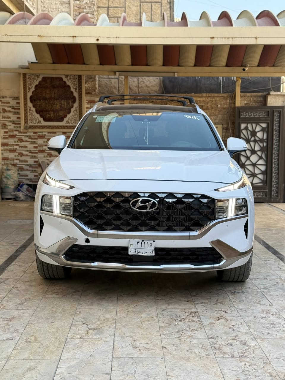 هونداي سنتافي كلكرافي 2023
السيارة اعلى فئة تجي بالسنتافي كلكرافي // لون ابيض  صدفي دخول جديد بدون رقم 

الموصفات 
Engine:- 2.5L / turbo 4 cylinder 
فتحة سقف (بانوراما )
جميع كشنات السيارة كهرباء
داتشو امامية
كشن السايق خزن ميموري سيت
كشنات جلد + تدفئة تبريد + كشنات خلفية تدفئة
ستيرن تدفئة 
شاشة جبيرة كاربلي
كامرات 360  درجة
كامرات داخل الدشبول مع الاشارة 
رادارات امامية ، خلفية ،جانبية 
مانع تصادم خلفي وجانبي وامامي مع توقف ذاتي 
داخل السيارة LED متغير 10 اللوان
مري شفط مع اشارات بالمري
تنبيه خروج مسار + قيادة ذاتية 
سستم صوت 12 سماعات بنظام Harman Kardon
لايتات امامية خلفية LED + لايتات امامية بنظام LED DRL
السيارة مزودة بنظام Blue Link Telematics
جنطة كهرباء 
حساسات امامية خلفية 
ويل كروم 19 انچ
سقف شامواه(كنتارا)
4 وضعيات قيادة 
فور ويل درايف    
  اوتو بارك (تتقدم وترجع بالبصمة)
شاحن وايرليس
بردات خلفية بلادية
السيارة ماشية 11 ميل فقط

الحادث  / تبديل جاملغ  + صبغ بنيد ( سعر ( 215 ) ورقه مكلف  هذا رقم صاحب سياره 

للاستفسار :  ***********
