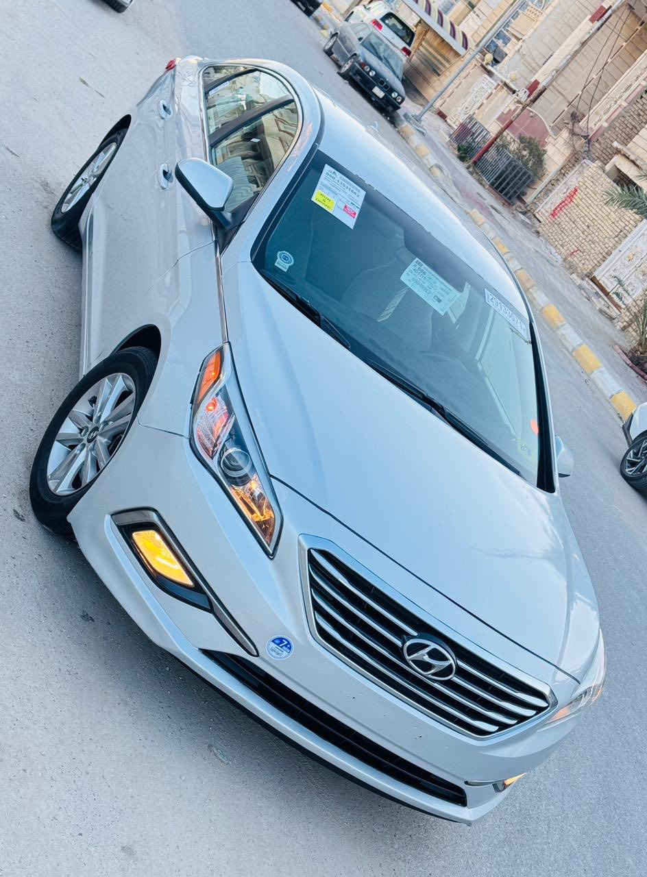 السلام عليكم ورحمه الله 
هونداي سوناته 2015وارد امريكي محرك 2400 مامفتوح  ماشي 100 حقيقي ولاگلوب مشتغل بل الدشبول 
حره تحويل مشروع وطني تحويل مباشر 
حادثه جاملغ وبنيد مبدلات اصليات نفس اللون  مواصفات كلش حلوه شاشه كبيره كامره دواره ويل كب عدد 5  بلاجكتور داخل عسلي تحكم استيرن جهتين ثلاث انضمه قياده السياره جديده جداً وجاهزه گير ومحرك وتبريد حداديه شرط الفحص 
السعر 113 مكاني ناصريه شارع بغداد 
للاستفسار ***********
