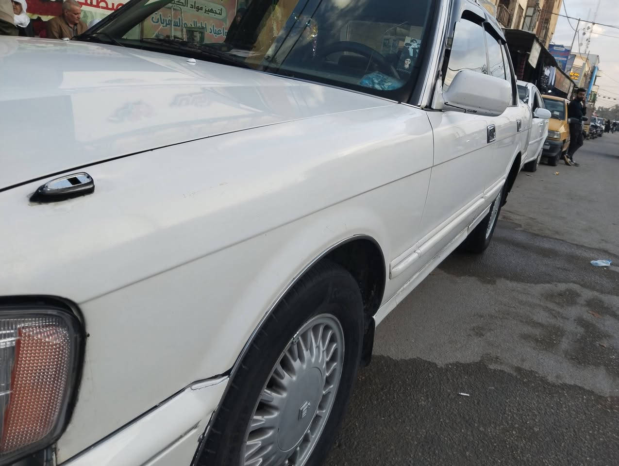 ارنب موديل 94 سنويه مجدده 29 تخم تاير مكينه وقير مقفولات حداديه 100% تحويل ثاني يوم بدون صبغ بلاد سياره 75 وبيها مجال جاملغ خلفي فقط رشه ***********
***********
