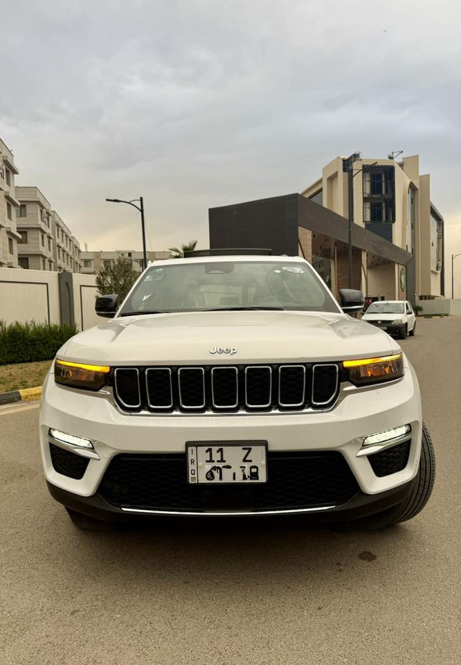 ‎جيب كراند شيروكي اخت الكلين 
4XE 2024 وارد امريكي
2.0L Turbo

‎حجم المكينه : 2000  تيربو + هايبرد + بلك ان 
‎المسافة المقطوعة : 32  الف ميل
🔴كير و محرك كفالة 
🔴 حادثها بسيط جدا شويه بالباب و شويه بالبنيد  موجود السونار و صور الحادث و السيارة بدون ايرباك و كل قطعها اصليه حتى الدعاميات نفسهن جايات ويه السياره 
🔴 بدون  ايرباك 

1. رقم بغداد تحويل مباشر 
2. بصمة تشغيل و ابواب 
3. بانوراما طكتين 
4. شاشة كبيرة 
5. تشغيل عن بعد و نظام ترحيب عند الاقتراب 
6. كشنات جلد 
7. كشنات كهرباء و تدفئة بالكشنات و الستيرن
8. كرسي السايق وضعيات و ميموري 
9. الصندوق كهرباء 
10. رادار 
11. خمس وضعيات قيادة 
12. كير ماوس 
13. لايتات لد و بك لايد لد 
14. و بعد مواصفات الجيد اللمتدد

السعر : 340 $ 
‎تفاصيل اكثر هذا رقمي ***********
