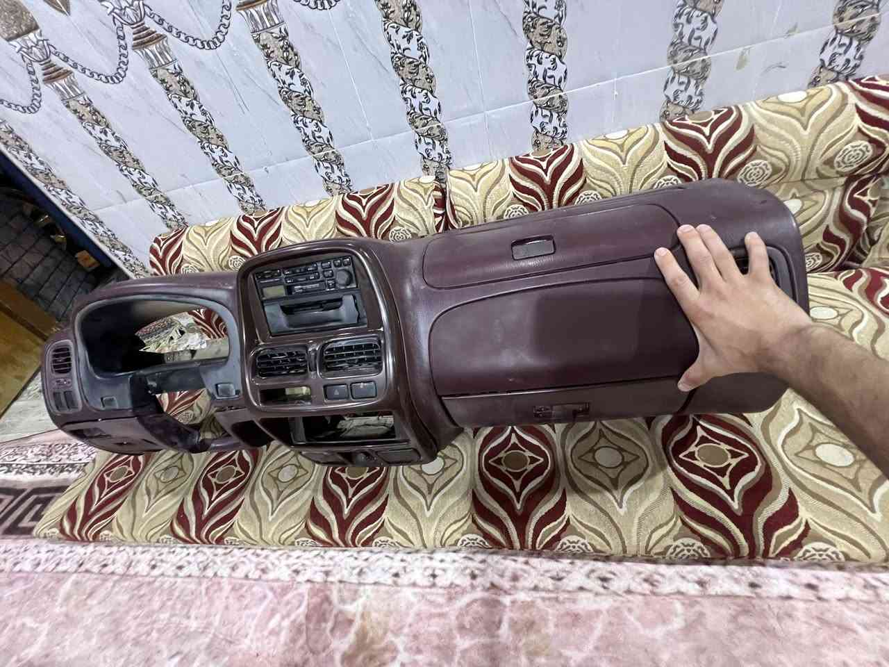 دشبول بيكم نيسان شبوط يرهم جميع الموديلات
جديد كلش كامل برغي ماناقصه لبيع معا العينه شغاله 
مكاني البصره القرنه ***********
