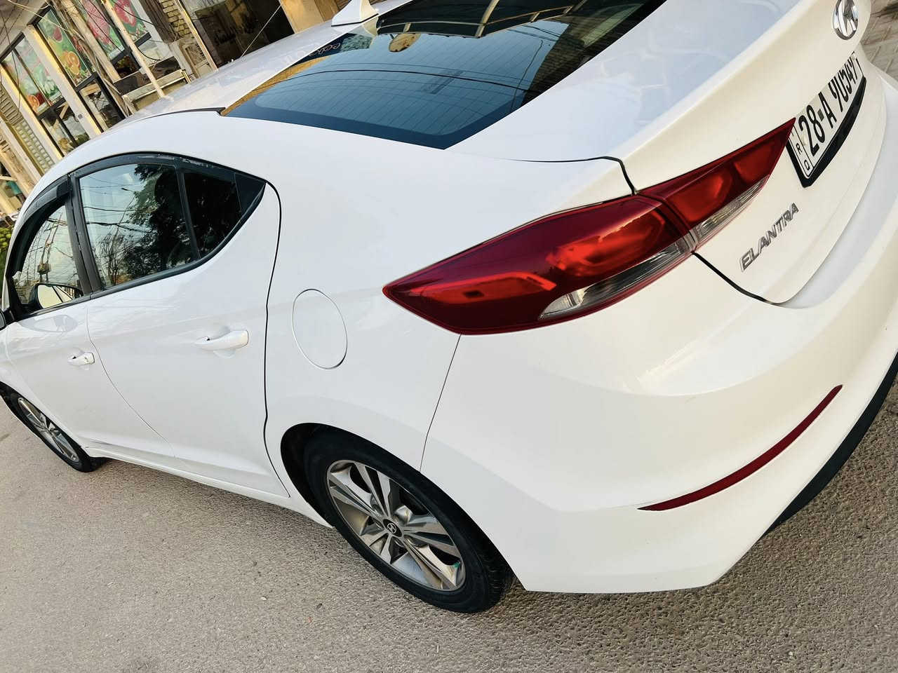 السلام عليكم 
النترا 2018 وارد امريكي محرك 2000 دوش حادثه جاملغ وشويه من البنيد السياره جاهزه  تبريد حداديه تخم تاير منظومه غاز+ داش كام رقمها نجف انكليزي 
مكانه نجف السعر 128 بيهه مجال 
اتصال واتساب ***********
