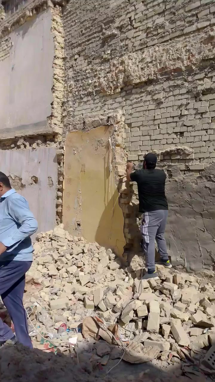 (( شركة مبين كار السيارات))
((عن وصول وجبة من سيارات BYD ديستروي2025))

السعر مرقم جاهز /19,200

((كاعيات.وكارت.وبصمة تشغيل.وغراض كاملة))

♦️محرك 1500cc

♦️ كهرباء +بانزين +هايبرد

♦️دخول ذكي بطاقة NFC

♦️كشنات جلد ابيض رياضي

♦️قطعتين تبريد

♦️كير ماوس

♦️بصمة زجاجية

♦️انظمة قيادة

♦️هاند بريك كهرباء + اوتوهولد

♦️ستيرن رياضي

♦️شاشة وسطية قلابة

♦️كامرة خلفية

♦️كشافات زينون 

للاستفسار(***********)☎️(***********)

((بغداد معارض القناة النموذجية قرب وزارة النقل ))
