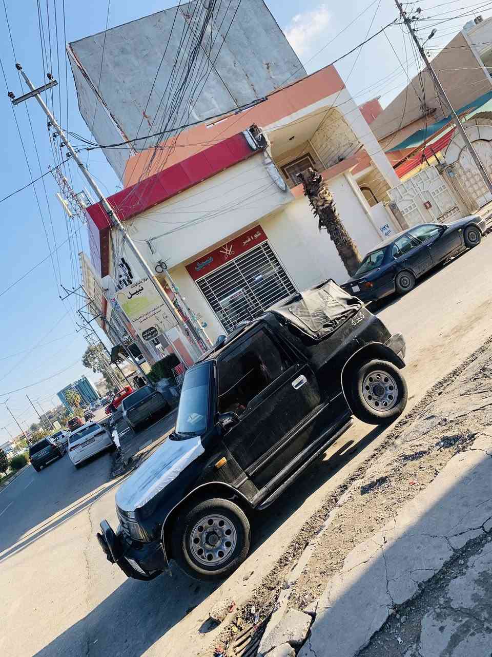 السلا عليكم للبيع او مراوسه  ساسوكي موديل١٩٩١ صبغ عام جمليه فقط محرك جديد كهربائيات كامه شرط  التحويل سنويه جديده مكان موصل حي السكر رقم *********** وتساب بي  سعر السياره خاص
