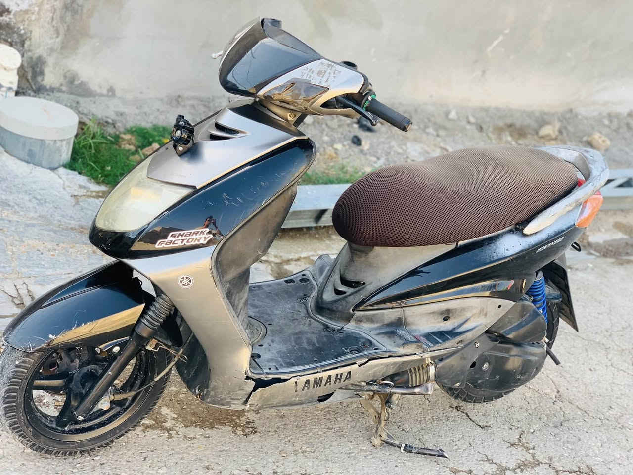 سلام عليكم سكنس نثيه سرعه 140ياباني (كابريتر)  مكاني بهرز
السعر 350الرقم ***********
