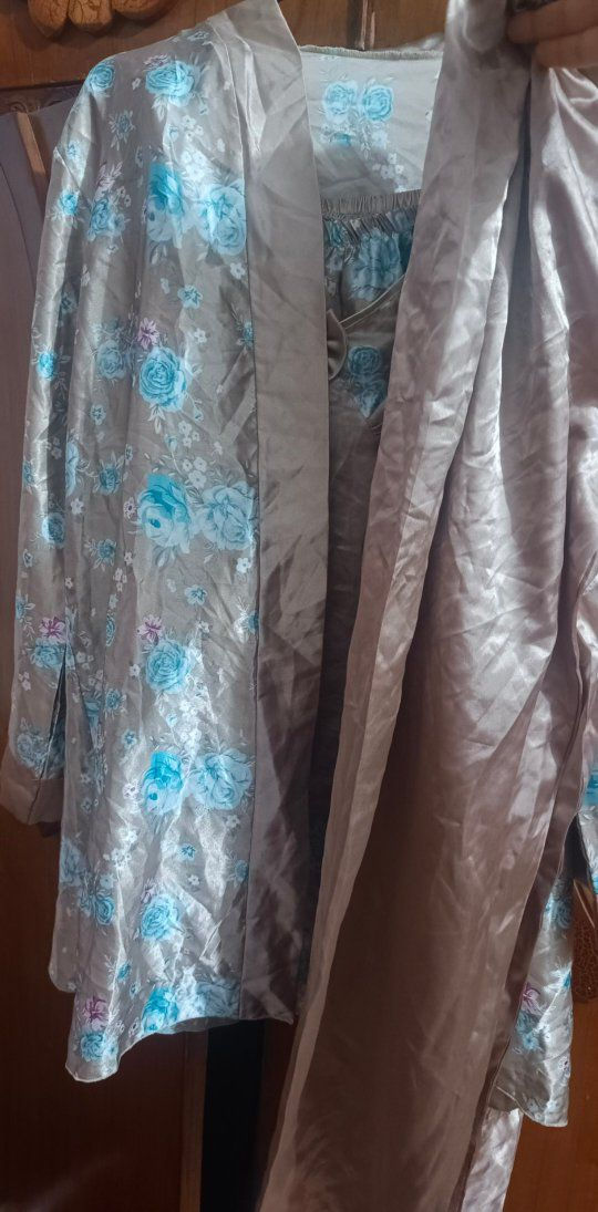 ملابس نضيفه حيييييييل وبسعار مناسبه


**إذا كنت صاحب هذا الإعلان وتريد حذفه لأي سبب، رجاءا أرسل رسالة إلى الدعم الفني**