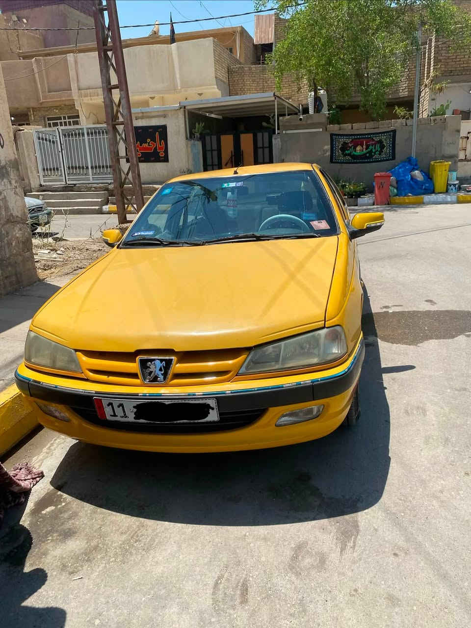 السلام عليكم
بيجو بارص للبيع موديل 2015 رقم بغداد انكليزي 
مصفره هيئه وغرامات سنويه جديده لل31 شرط التحويل مباشر 
مكينه كير كهربائيات خير من الله وجاهزه نقصها بس تبريد 
سعرها 33 وبيها مجال للشراي مكان واسط صويره ***********
