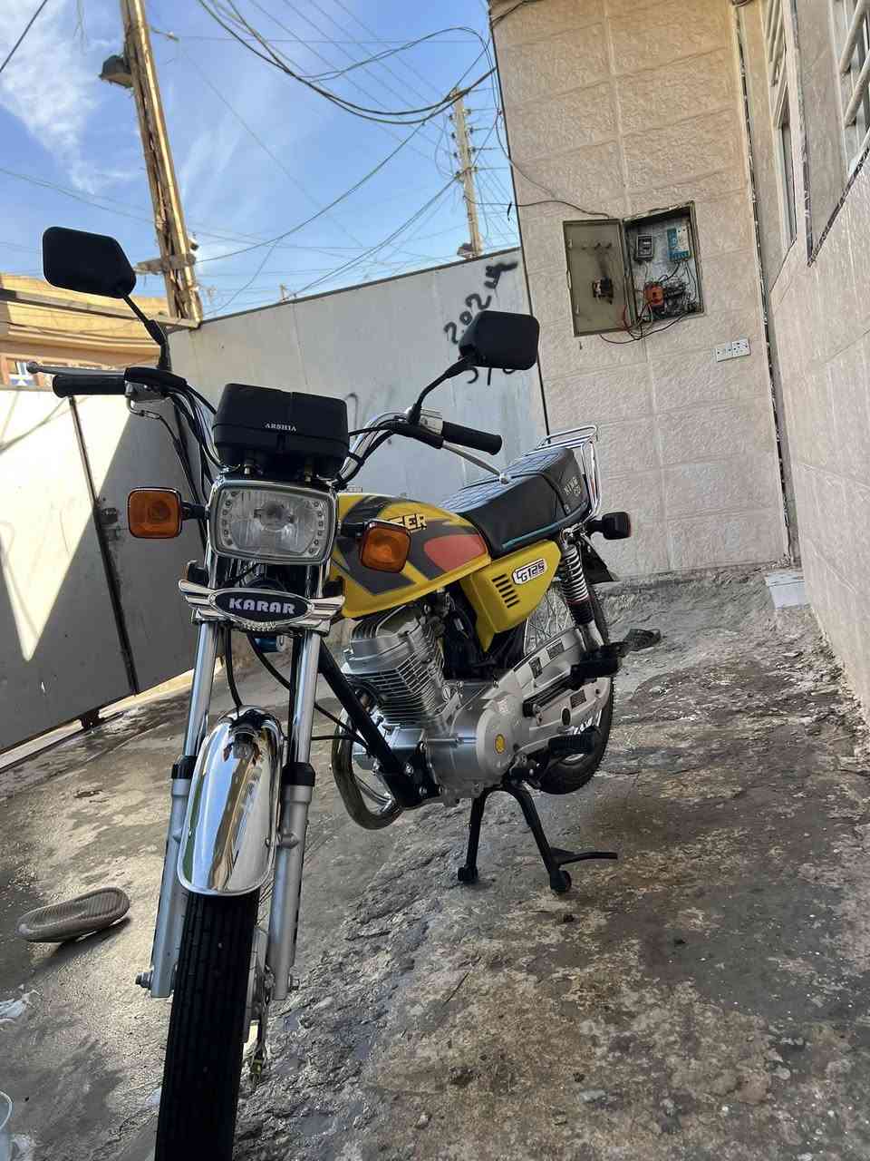 دراجة أيراني موديل 2025 نزلة صارلهة شهر كفاله عامه 4 كير  سعر 700 وبيه مجال رقمي *********** مكان بغداد جسر ديالئ
