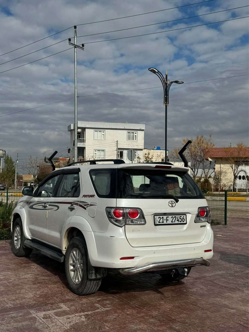 فۆرچنەر2012
***********
***********
سید نهرۆ
یەک دەرگا بۆیاخ
سەنەوی تازە
مەکینەی کاسکێتی گۆراوە بەشەرت
چوار تایەی تازە
185گەلاو مەعمەلە حلبجة, السليمانية
