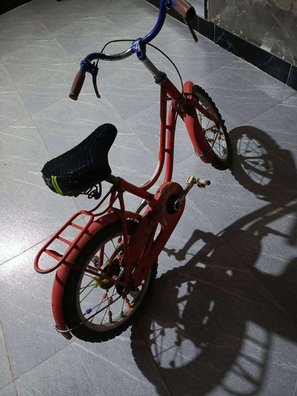 باسكل البيع نضيف جدا مكان مقداديه شهربان حي العسكري سعر 35 بي مجال ***********
