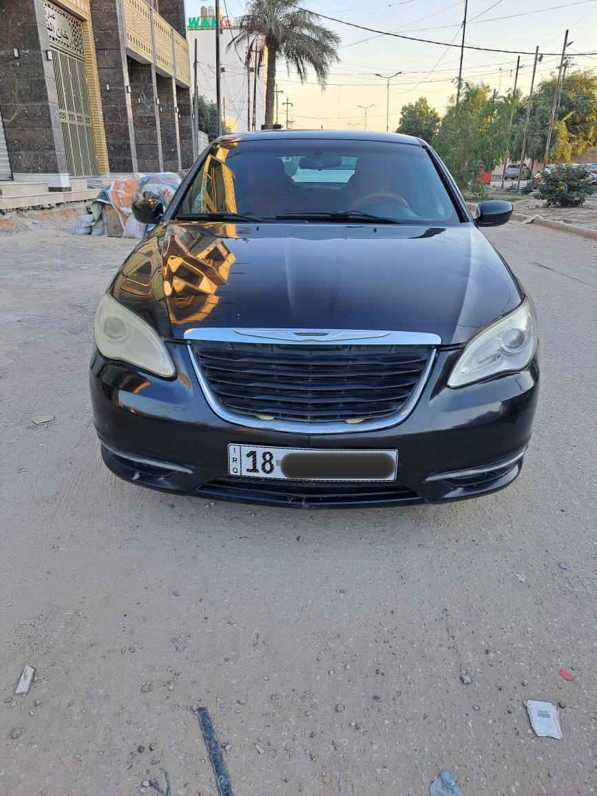 اللهم صلِ على محمد و آل محمد
السلام عليكم 
للبيع او للمراوس 
سي200 موديل 2014 رقم بابل دولي سنوية مجددة لسنة2029 
مگينة 4سلندر 
حجمها 2400 
گير مگينة حدادية كهربائيات درجة اولى 
تبريد تدفئه درجة اولى 
السعر (((72))) و بيها مجال 
مكان السيارة : الحلة 
للإستفسار الاتصال على الرقم 
***********
