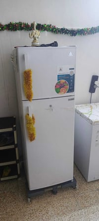 ثلاجة الحافظ • نظيفة • ٥ أشهر
