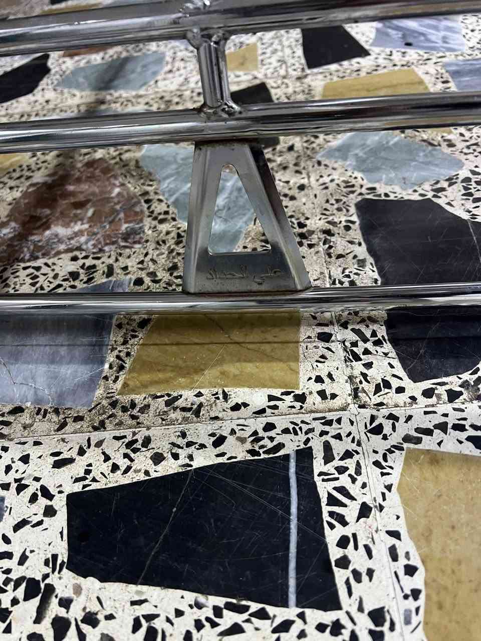 سيبايه البيع علي لحدادنضيفهً  السعر 70 مكاني كوت***********
