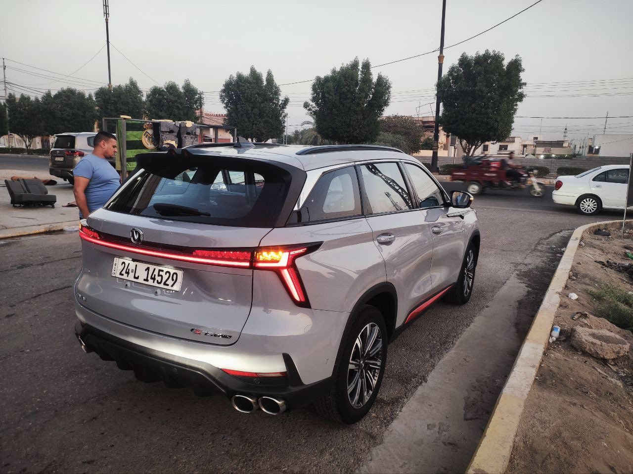 سلام عليكم
شانجان  cs75بلاص
موديل 2025
رقم دهوك باسمي 
ماشيه 78 الف 
مكان السياره اليرموك اربع شوارع 
السعر 28مليون 
***********
