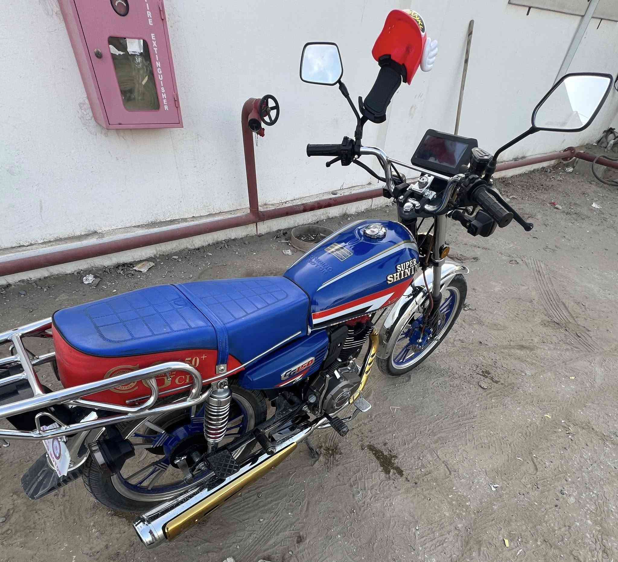 ايراني سوبر شاينگ موديل24 محرك كبس ممفتوح للبيع السعر750 وبي مجال شي قليل العنوان قضاء الخالديه***********
