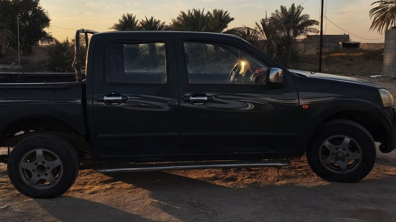 كريت ويل موديل 2013 سيارة
 مكفولة. بيه تصليح خياسات فقط 
.  تبريد تدفئة 
شاشة. كهربائيات كله شغالة
 . رقم نكليزي. سنوية لل 2029. رقم ذي قار. 
مداور ثاني يوم. مكان ناصرية غراف السعر 55
رقم 
***********
