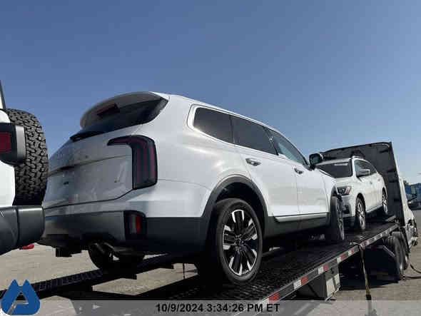 كيا تولرايد 2024 رقم بغداد بسمي  تحويل  ثاني يوم
1-حجم المحرك 6 سلندر 3800. 
2-عداد المسافة 45 الف ميل. 
3-بصمة ابواب وتشغيل عن بعد. 
4-زينون عالي ناصي آصل. 
5-فتحة سقف. عدد٢
6-رادر جانبي مانع اجتياز. 
7-فور ويل درايف.4*4. 
8-تحديد مسار. 
9-كامرات محيطية. 
10-حساس حلفي. 
11-شاشة كبيرة مع كامل ايعزتها. 
12-تدفئة+تبريد الكراسي الامامية. 
13-تحكم ستيرن جهيتن. 
14بصمتين
15-حساس خلفي. 
16-سستم صوت متكامل. 
17-كنترول تبريد خلفي منفصل. 
18-كشن سياحي. Vip. 
19-رادر امامي. 
20-الكراسي الامامية كهرباء. 
21- ٧ راكب ٣ قطع تبريد. 
22-اشاير مري قابلة للطيء. 
23-مقاعد جلد حار بارد
24- اربع كامرات
25-
*وباقي الموصفات المعروفة في فئة SX 
السياره فول  مواصفات  4X
الضررر:جاملغ امامي ربع بارد وصبغ 
وخصره صغير في بدايه الشاصي والباقي كفاله
مكان السياره البصره -قضاء القرنه
 السعر 320 وبیه مجال بصيط
————————————————————————
للأستفسار اكثر ***********
