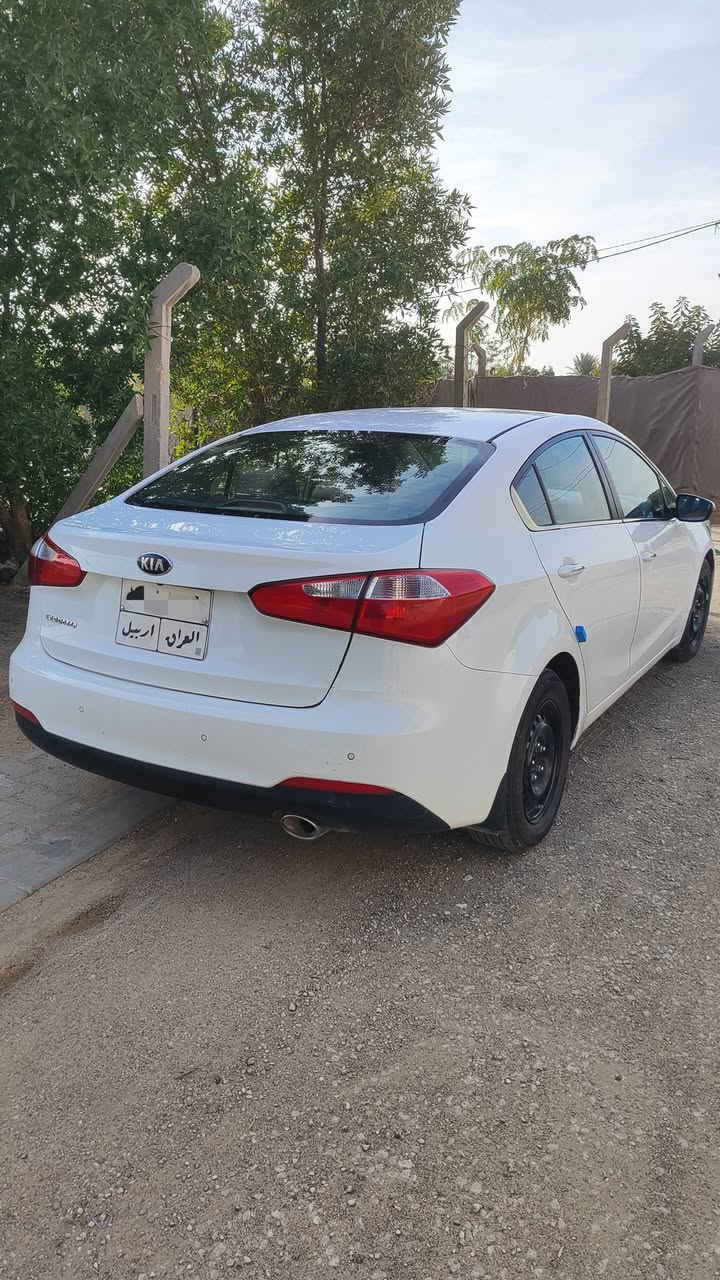 #للبيع سيراتو 2014 رقم أربيل وكالة بأسمي
السيارة بأسم شركة مضمونة وكالة أو تحويل
 مكفولة ماعدا بارد 

#المواصفات
فول تحكم ستيرن
شفتات ستيرن
حاكية بلوتوث
شاشة 
كاميرا خلفية 
حساسات امامي خلفي
مري جانبية شفط

السعر 123$  مكلف بالنشر 
للأستفسار // ***********  
النجف الأشرف
